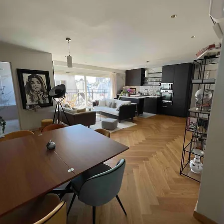 Appartement Beautiful Terrace Invalides And Fireplace Parijs