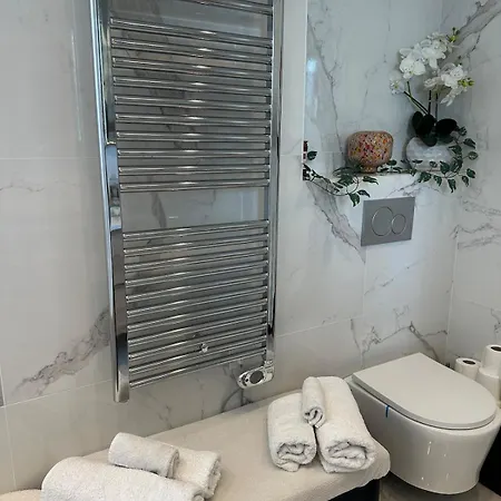 Beautiful Terrace Invalides And Fireplace *