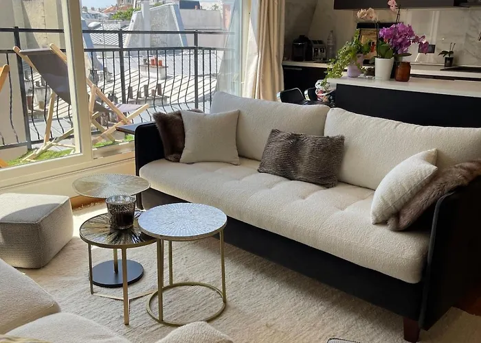 Beautiful Terrace Invalides&fireplace Appartement